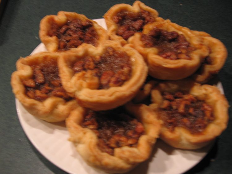 MAPLE SYRUP BUTTER TARTS