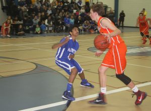P01_PHO_SLA_ Photo at EOSSAA Jr A Boys Bball Final _2016-03-04