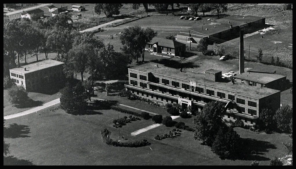 Sanitorium_2010_22_62 CR_Framed