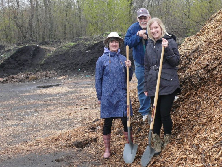 BarkCompostDay2017