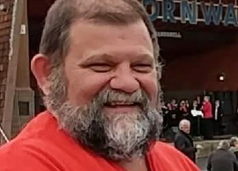 Terry Muir receives the Governor General’s Sovereign’s Medal for Volunteers