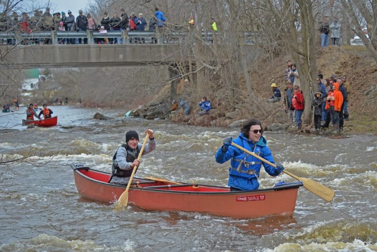 RRCA_47thAnnualRaisinRiverCanoeRace_14April2019