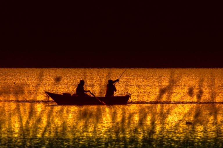 fishing-boat-3705910_960_720