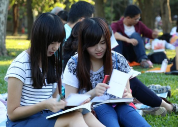 How To Use Book Clubs As A Learning Tool