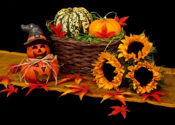 4 Tips For Decorating Your Home For Each Season