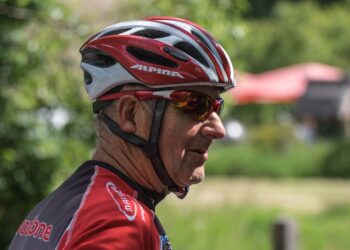 Top 7 Sports to Keep You Fit Even in an Old Age