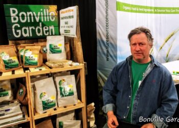 Locals in the Loupe: Doug Stewart – Bonville Garden