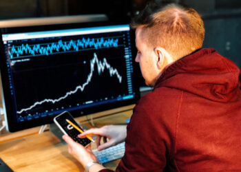 Common Mistakes to Avoid in Forex Trading