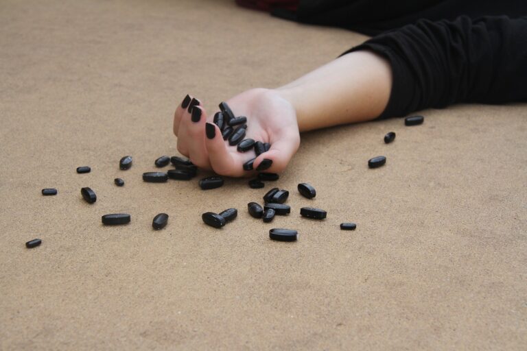 pills-824994_1920