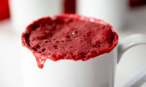 15603-VID-RED-VELVET-MUG-CAKE-detail-intro-image