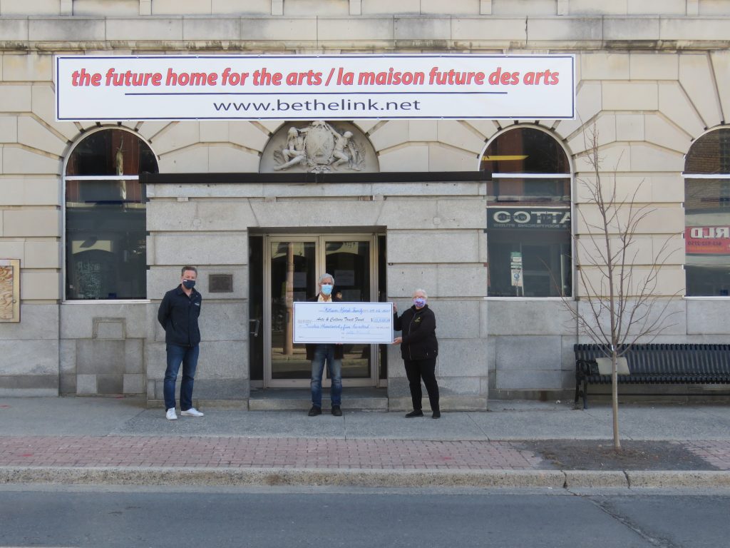 left to right Jamie Fawthrop, City of Cornwall Recreation Manager, William Kaneb donating $12,500 to Arts Centre, Katie Burke, Chairperson of Community Fundraising Committee for Arts & Culture Centre.  