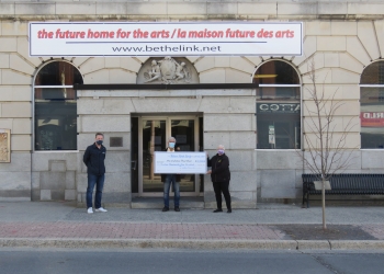 left to right Jamie Fawthrop, City of Cornwall Recreation Manager, William Kaneb donating $12,500 to Arts Centre, Katie Burke, Chairperson of Community Fundraising Committee for Arts & Culture Centre.  