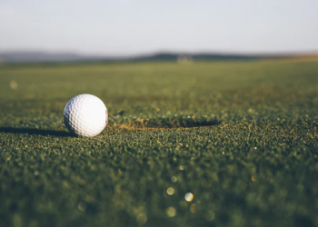 Get The Right Golf Equipment And Improve Your Playing Skills