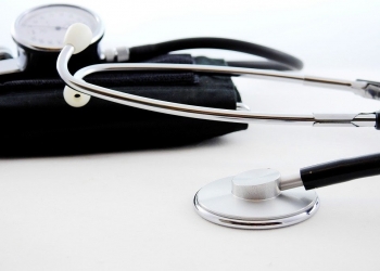 6 Reasons Why You Need To Hire A Medical Malpractice Lawyer To Win Your Case