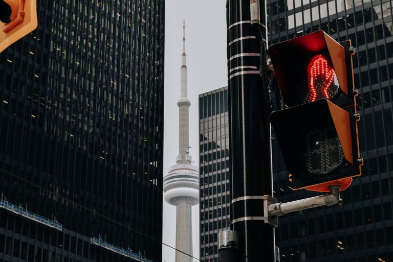 pexels-tim-gouw-5800209