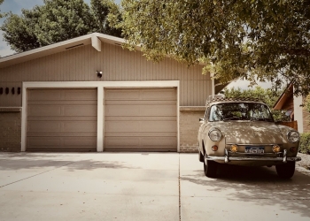 How To Turn Your Unfinished Garage Into A Usable Space: 8 Smart Tips