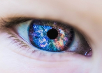 What Are Infrared Contact Lenses And How Does It Work