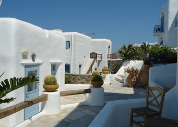 Top Tips On How To Choose A Suitable Hotel When Traveling With Your Kids