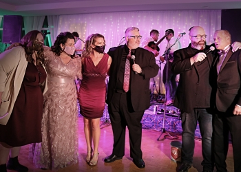 United Way Centraide SDG 2021 Holiday Wine & Gourmet Tastings hybrid event raised$60,000!