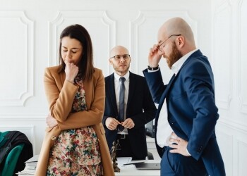 What To Ask A Divorce Lawyer During Initial Consultation