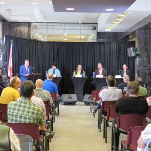 candidates-plus-audience