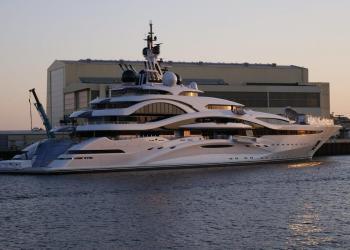 Enjoying Leisure Time on a Yacht: A Full Guide on Doing it Properly