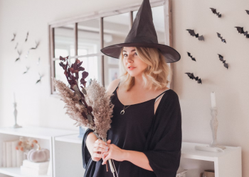 6 Things You Need In Order To Make A Halloween Costume