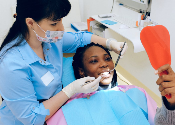 Consider These 6 Things When Choosing a Dentist