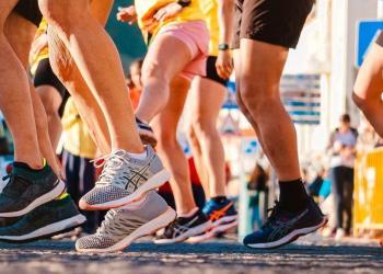 people wearing running shoes