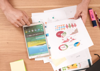 How to Ensure Long-Term Financial Stability: 6 Useful Tips