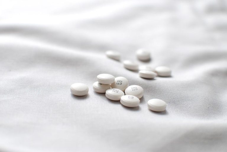 pills-6826554_960_720