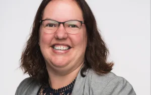 JVESNA headshot A7401641