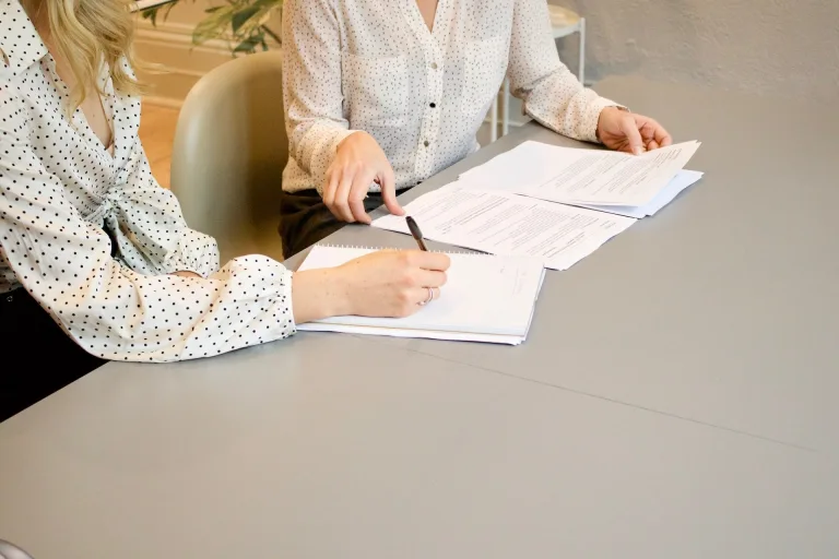 5 Crucial Questions to Ask Your Movers