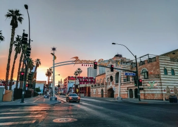 How to Fully Enjoy Your Las Vegas Vacation? 6 Travel Tips to Follow