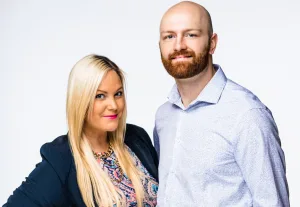 Shannon Ferguson_Kris McCarthy_FanSaves Headshot