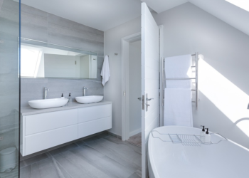 Improve The Appearance Of Your Bathroom With These Useful Tips
