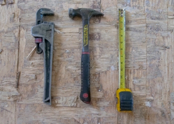 close up photo of handyman tools