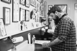 Tattoo artist Simon Ackroyd (Photo by Jason McNamara)
