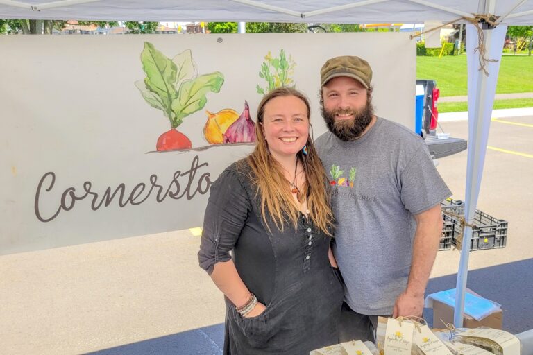 FarmersMarket-May29th2022-004-Setnyk