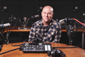 Five Questions with comedian Jamie Carr