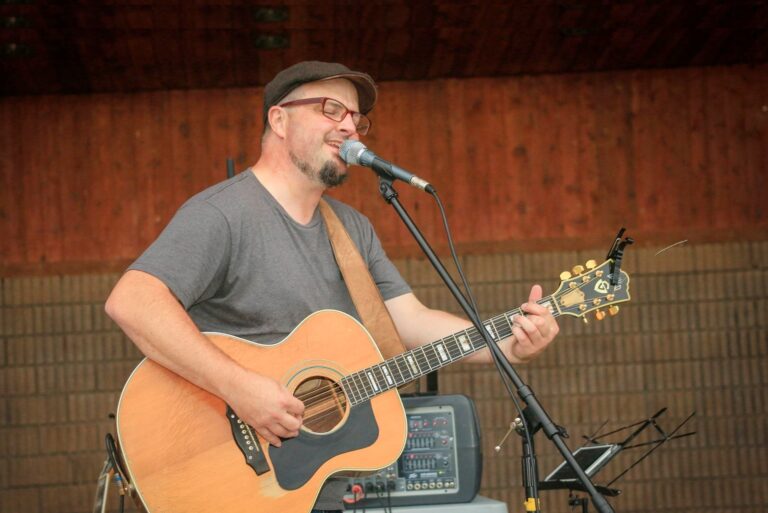 Arts in the Park 2023 with Graham Greer