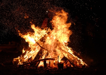 bonfire photo