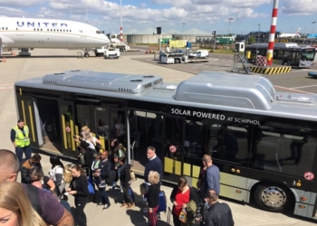 Airport Shuttles: 10 Things to Know Before Taking an Airport Shuttles