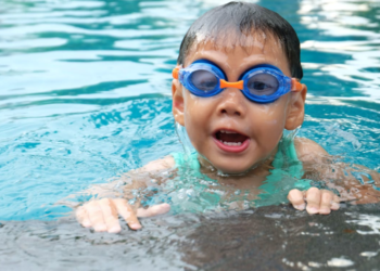 Splash and Laugh: Fun and Play in Early Childhood Swim Programs