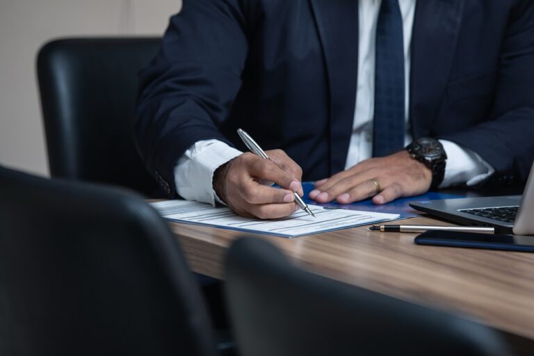 The Benefits of Long-Term Disability Lawyers: How It Can Change Your Life