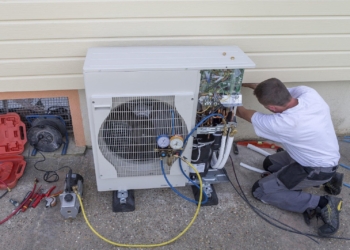Heat Pump Installers: Optimizing Cold Climate Heating Systems for Home