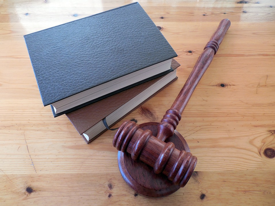 6 Explanations To Phone And Seek the services of An Attorney