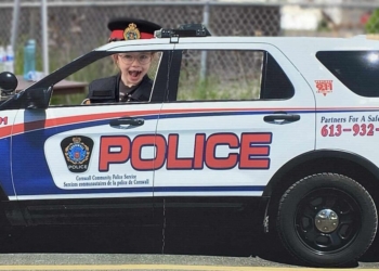 OUT and ABOUT with Seeker Chick Mai-Liis: checking out the Cornwall Police Open House and the Off the Wall – Cornwall Youth Multimedia Art Group Exhibition at Cline House