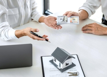 The Ultimate Guide to Building Credit While Paying Rent