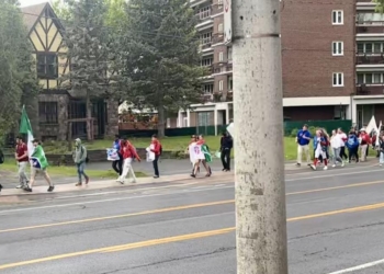 Students at La Citadelle Lead Peaceful Protest Demanding a Fair School for Cornwall’s Francophone Community